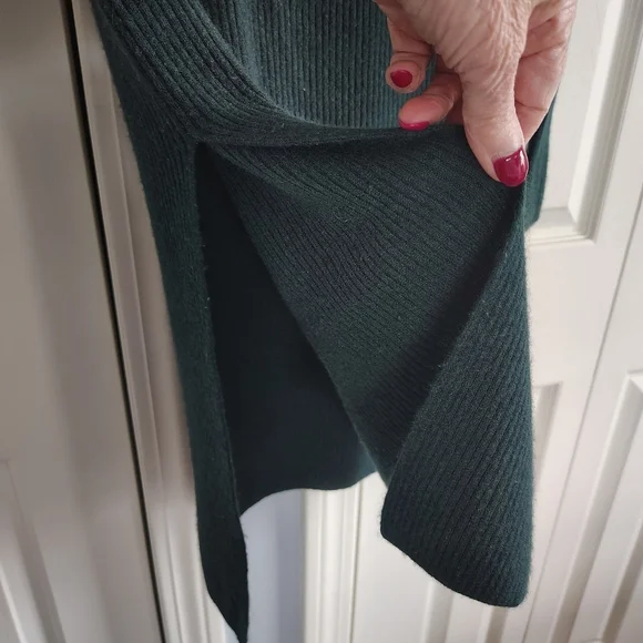 Tahari Pure Luxe Cashmere Tunic Top Dress Sweater Green XS - Picture 2 of 12